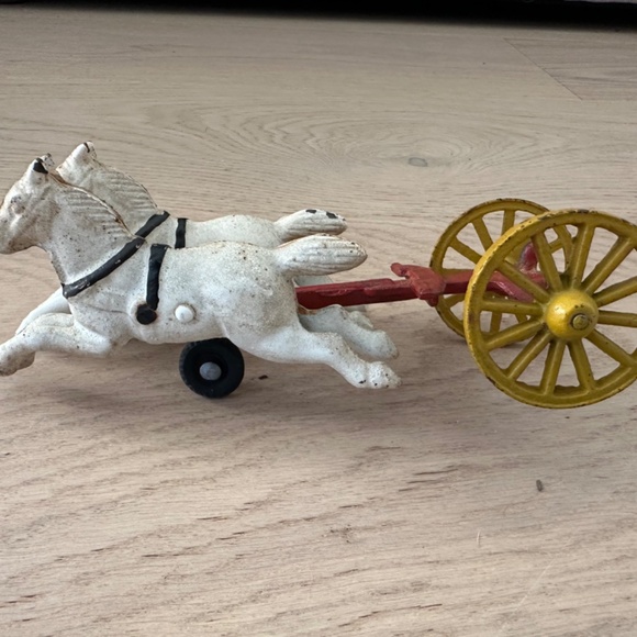 Vintage Cast Iron Horses , Vintage Two Horse Drawn Cast Iron Toy for Fire Pumper - Picture 10 of 10